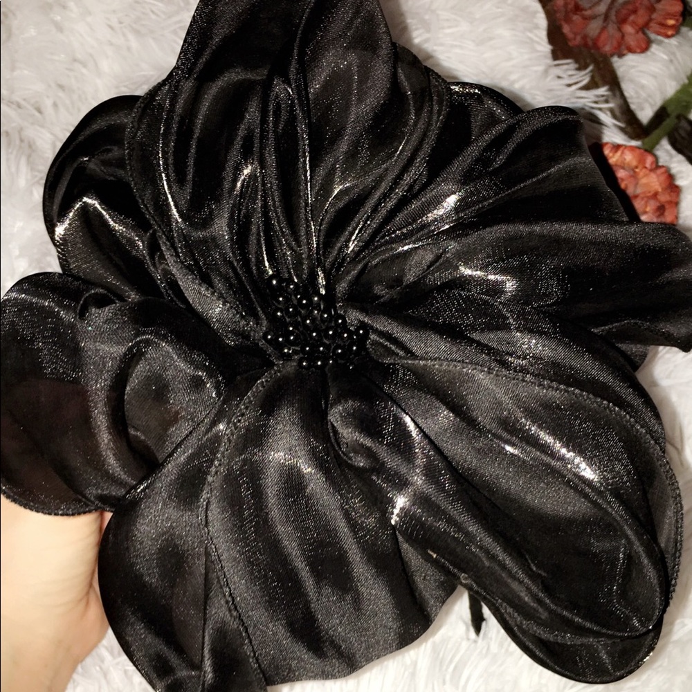 Big Flower Black Headband